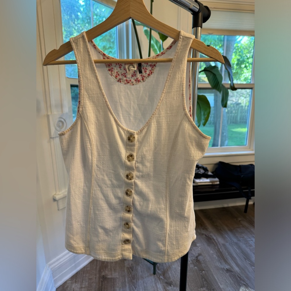Anthropologie button up tank size M
